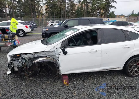 2018 Ford Focus St из США, поврежденный, VIN 1FADP3L95JL289651